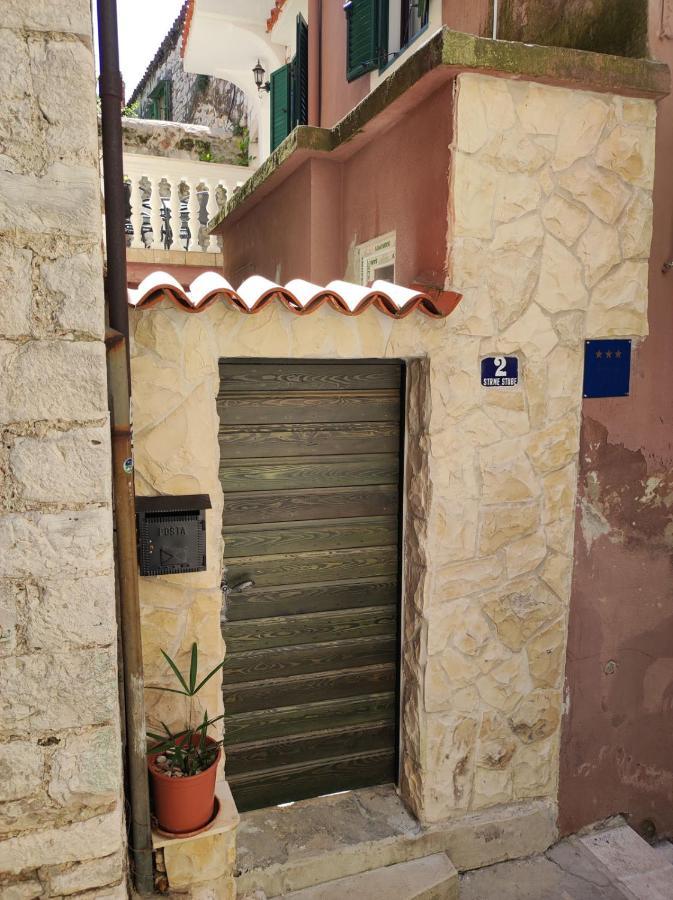 Apartmán Old Stone House St Lawrence In The Heart Of Sibenik'S Old Town Exteriér fotografie