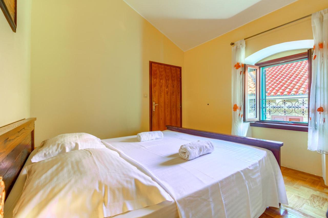 Apartmán Old Stone House St Lawrence In The Heart Of Sibenik'S Old Town Exteriér fotografie
